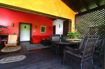 Le Phare Bleu Boutique Hotel And Marina St. George's
